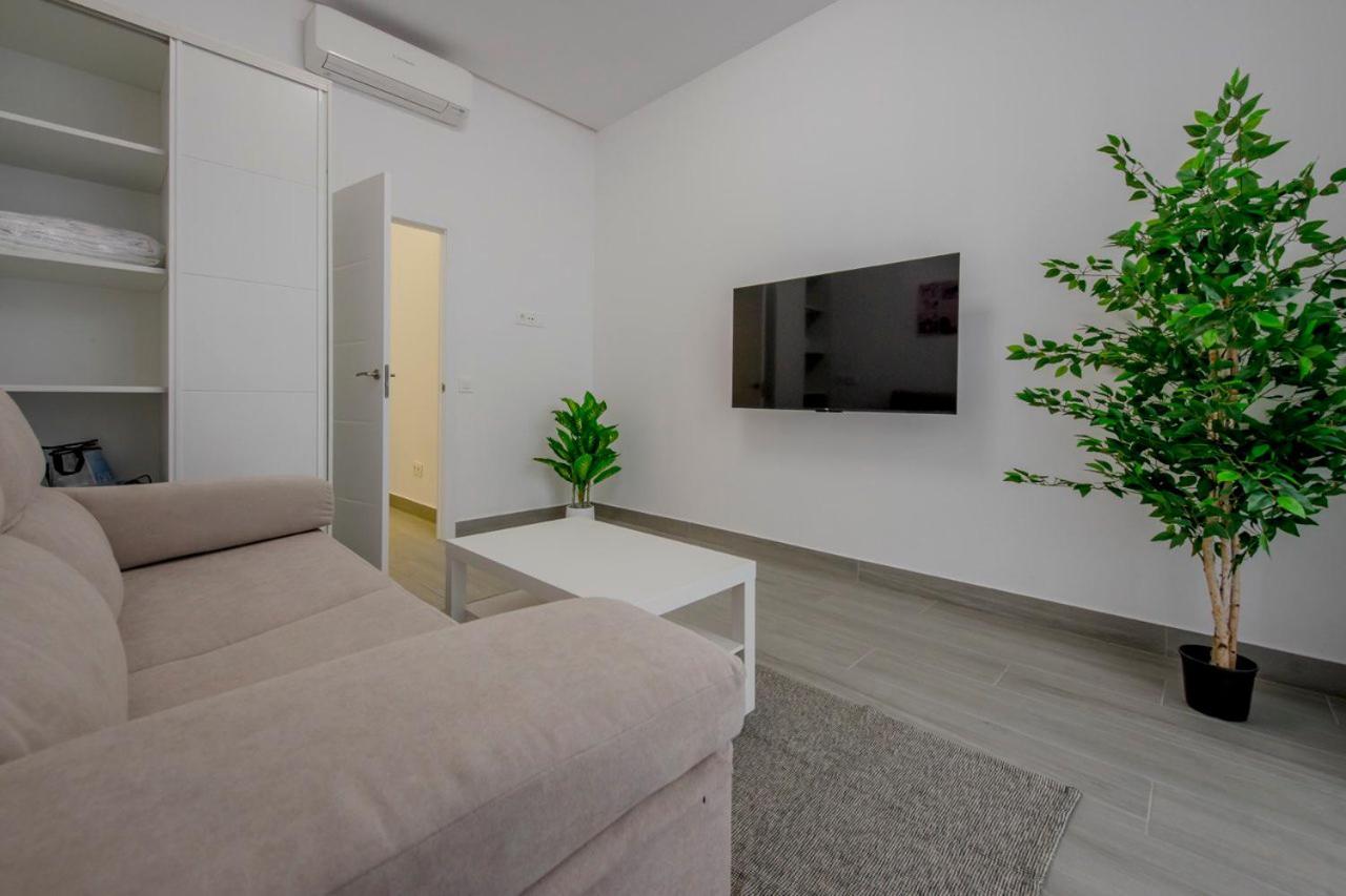 Suara Apartamentos 1 Madrid Exterior photo