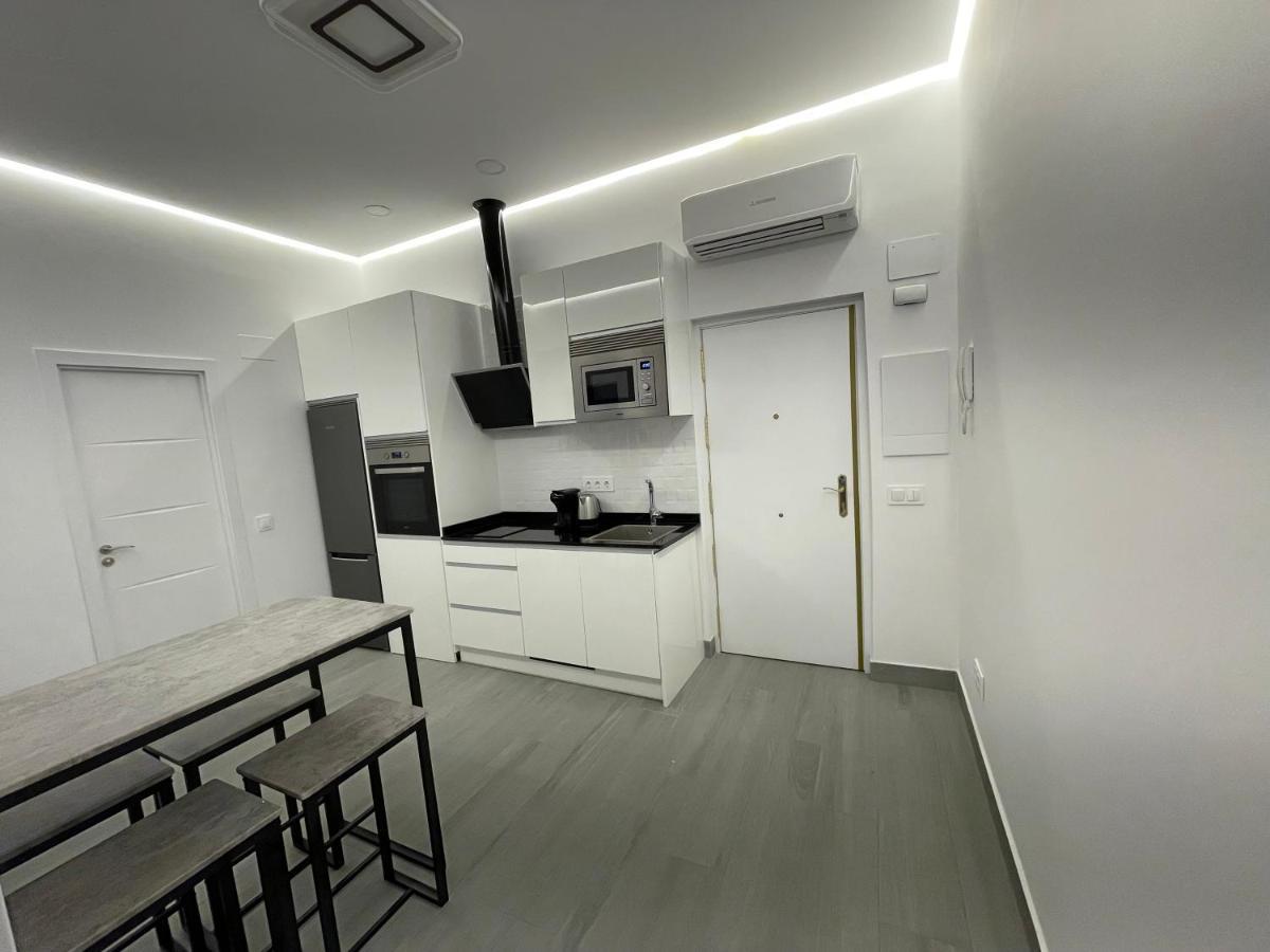 Suara Apartamentos 1 Madrid Exterior photo