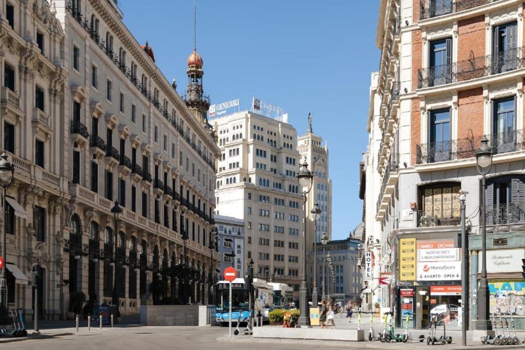 Suara Apartamentos 1 Madrid Exterior photo